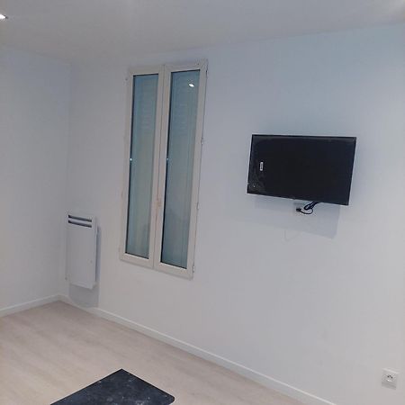 Appartement Pres De Stade De France Aubervilliers Exterior foto